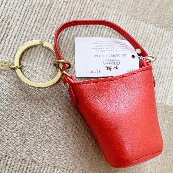 NWT COACH LEATHER DUFFLE BAG BARBIE KEY FOB KEY CHAIN Key ring - Picture 5 of 10